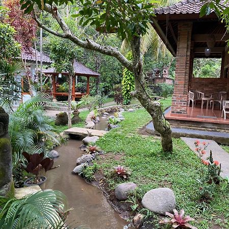 Mayong Bali Villa And Hostel Munduk  Exterior photo