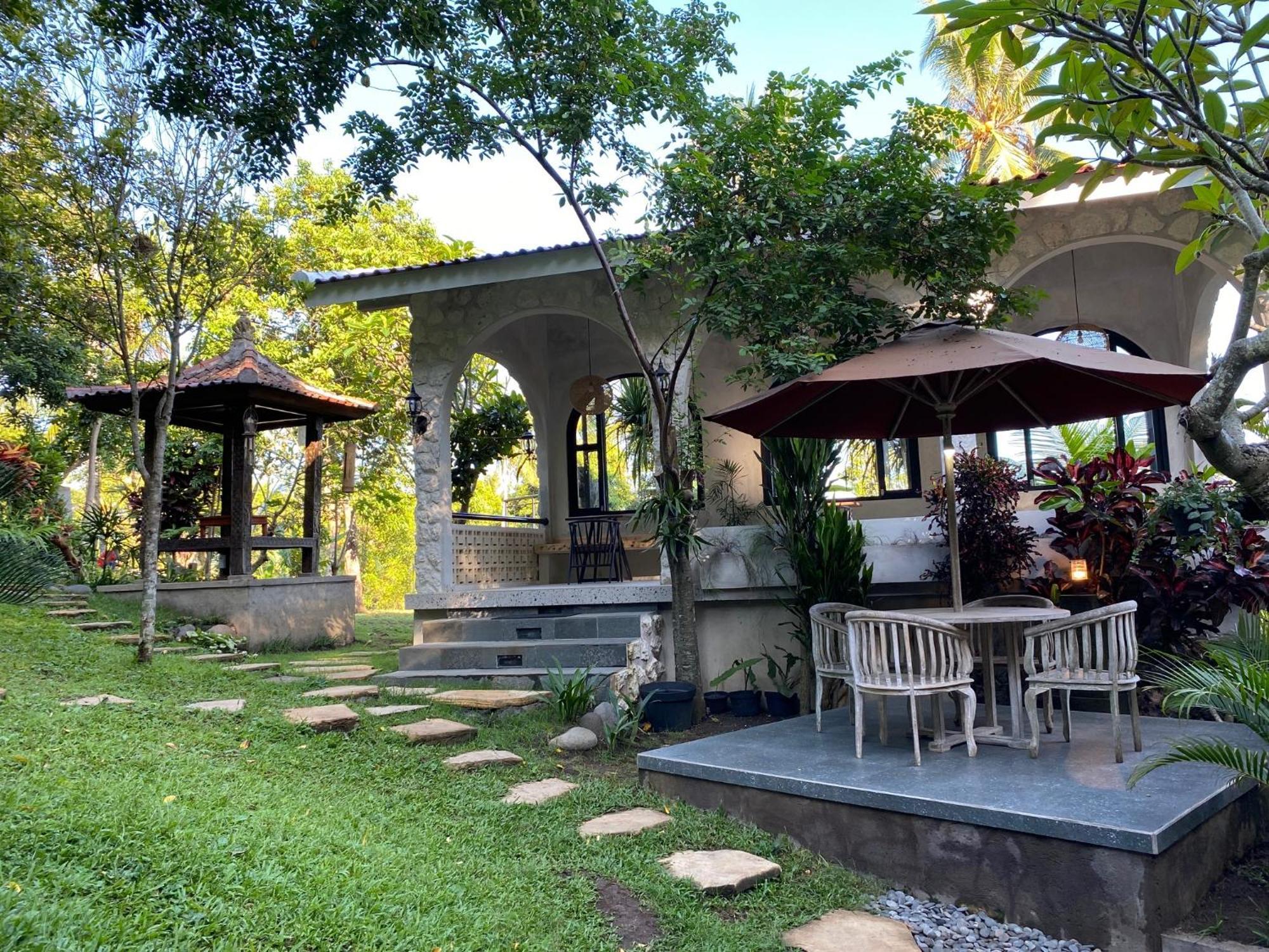 Mayong Bali Villa And Hostel Munduk  Exterior photo